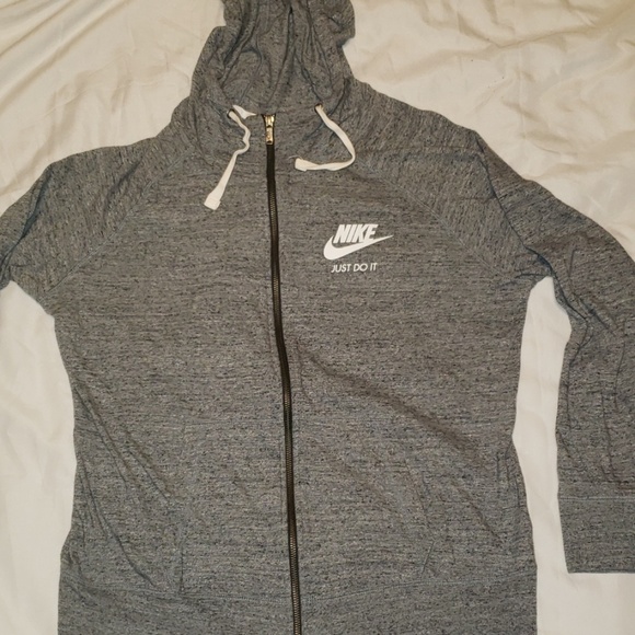 Nike Other - Euc Nike zip-up hoodie